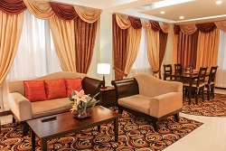 Bayview Park Hotel